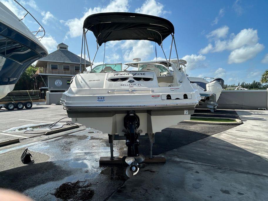 2007 Sea Ray 220 sundeck