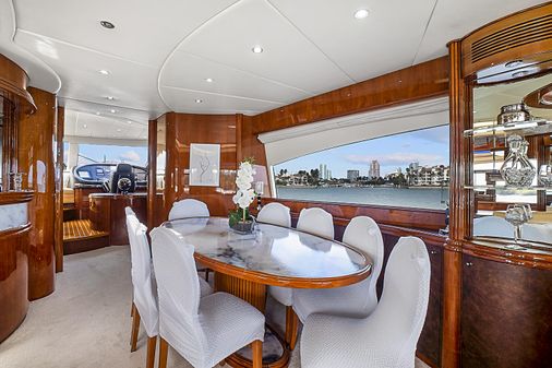 Azimut 85 Ultimate image