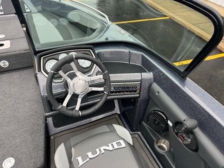 Lund 189 Tyee GL image