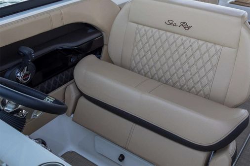Sea-ray SLX-280 image