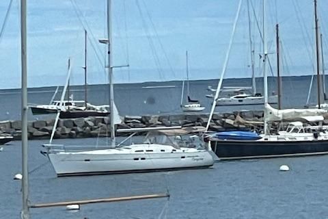 Beneteau 423 image