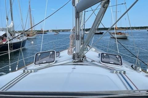 Beneteau 423 image