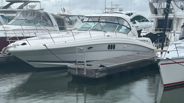 Sea Ray 44 Sundancer 