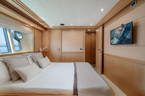 Custom Line Navetta 26 image