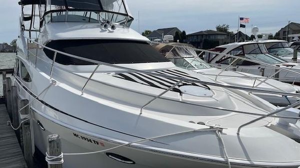 Silverton 43 Sport Bridge
