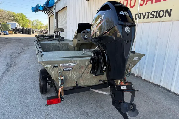 Tracker GRIZZLY-1648-SC image