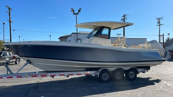 Chris-Craft Catalina 30