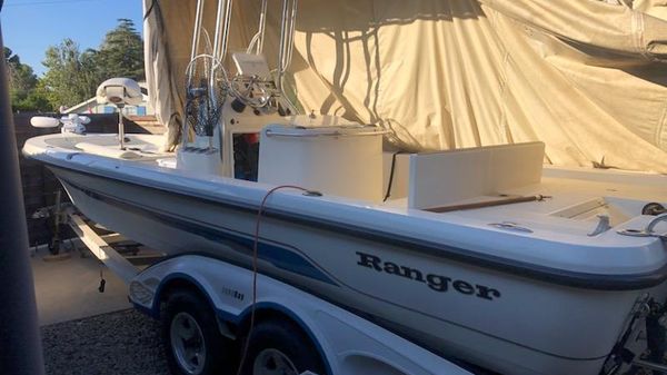 Ranger 2400 Bay Ranger 