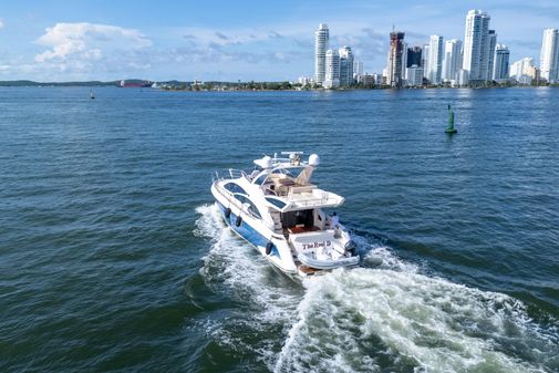 Azimut 60 Flybridge image