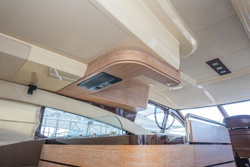 Azimut 60 Flybridge image