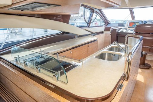 Azimut 60 Flybridge image