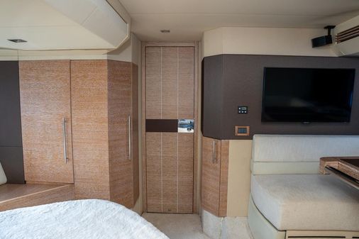 Azimut 60 Flybridge image