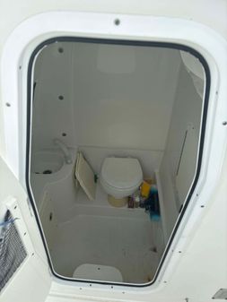 Sea Hunt Gamefish 30 With Forward Seating image