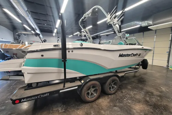 Mastercraft XT23 image
