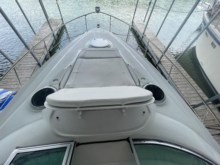 Crownline 350 Sport Yacht image