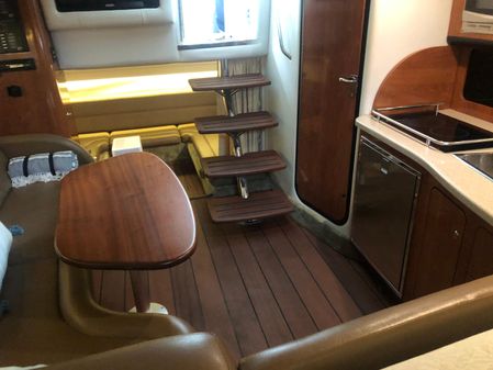 Crownline 350 Sport Yacht image