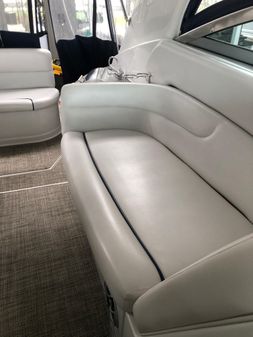 Crownline 350 Sport Yacht image