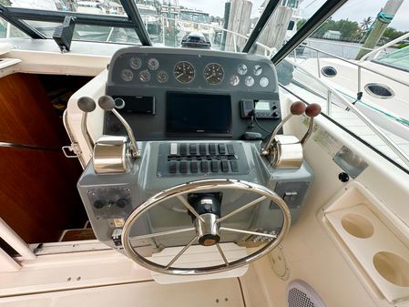 Tiara Yachts 3100 Open image