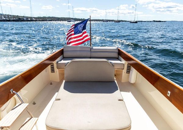 Hinckley Picnic Boat Classic image