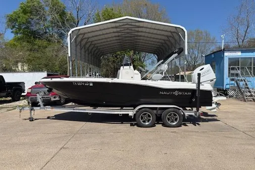 Nauticstar 211-HYBRID image