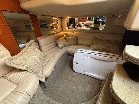 Sea Ray 380 Sundancer image