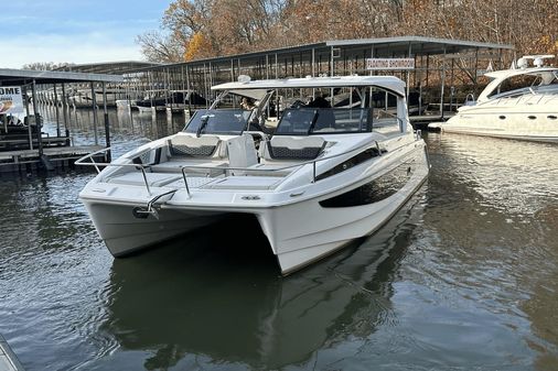 Aquila 36 image