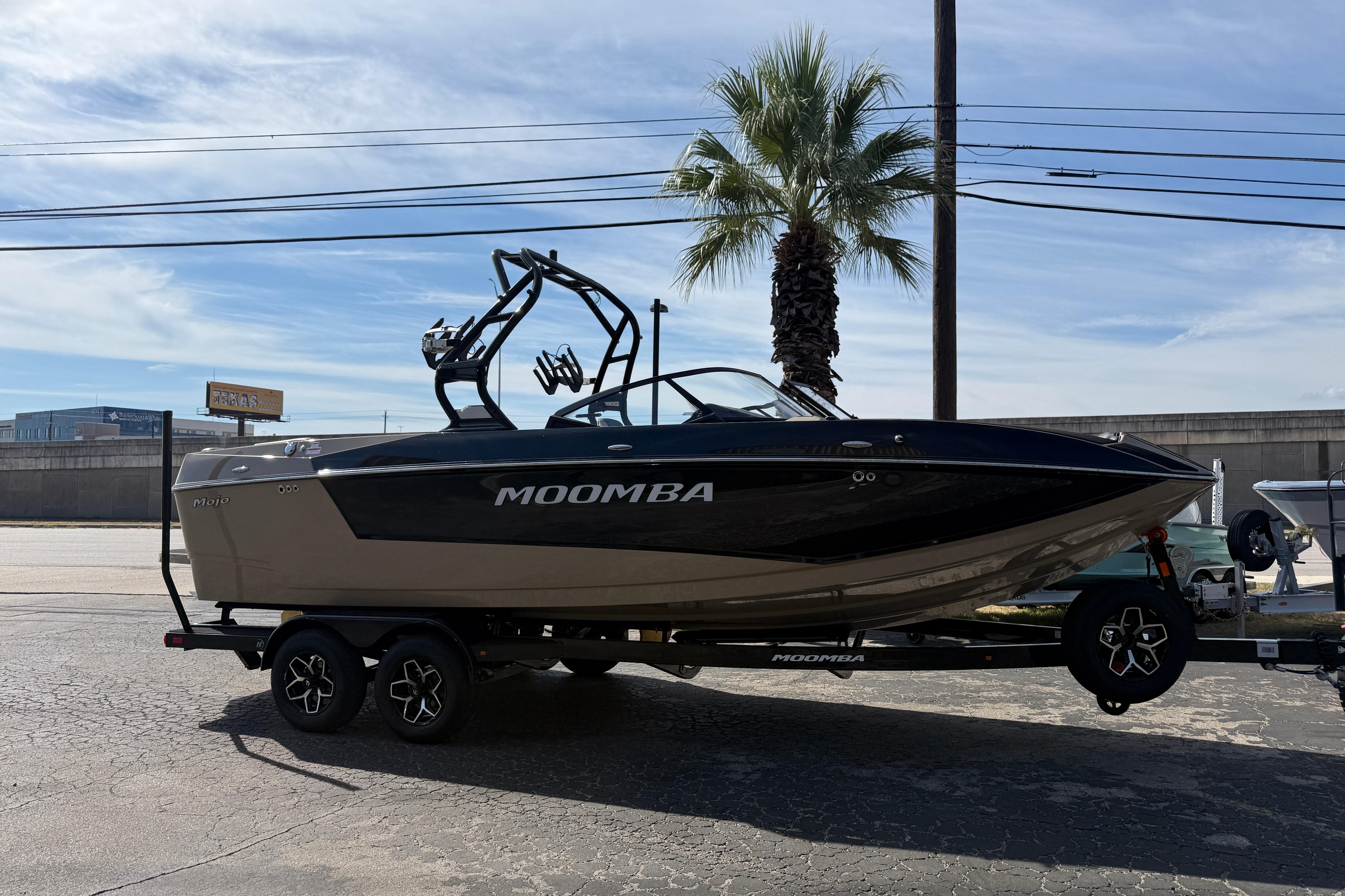 MARINA DE BOUBBON セール中 Moomba Boats For Sale - South Austin Marine