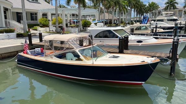 Hinckley Runabout 29