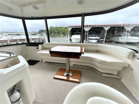 Sea Ray 390 Motor Yacht image