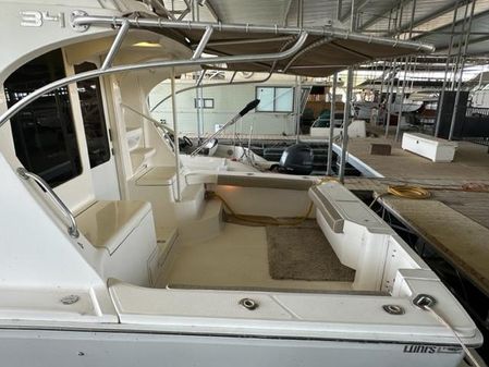 Luhrs 34 Convertible image