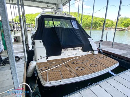 Sea Ray 470 Sundancer image