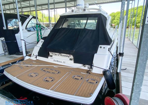 Sea Ray 470 Sundancer image