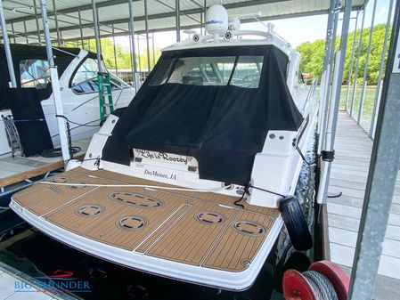 Sea Ray 470 Sundancer image