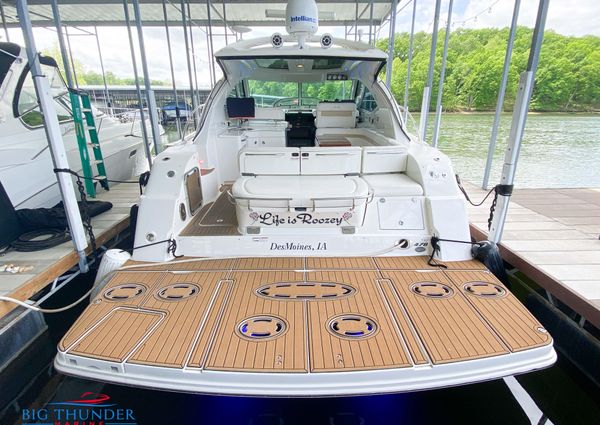 Sea Ray 470 Sundancer image