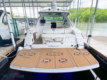 Sea Ray 470 Sundancer image