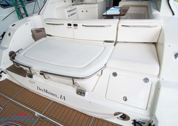 Sea Ray 470 Sundancer image