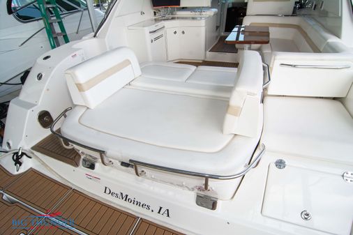 Sea Ray 470 Sundancer image