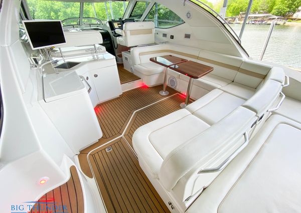 Sea Ray 470 Sundancer image