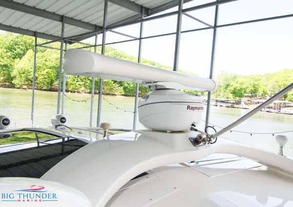 Sea Ray 470 Sundancer image