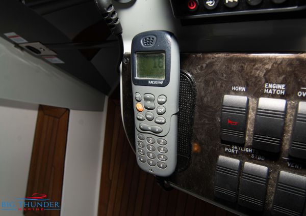 Sea Ray 470 Sundancer image