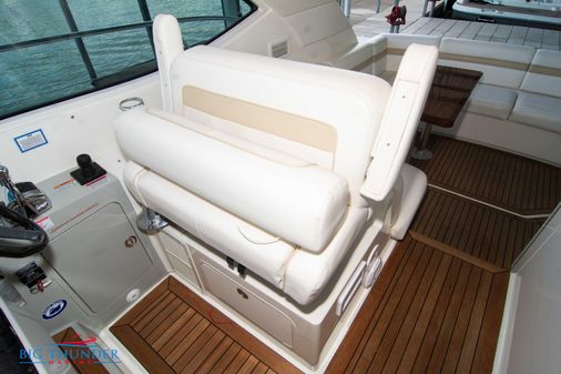 Sea Ray 470 Sundancer image