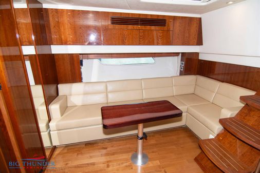 Sea Ray 470 Sundancer image