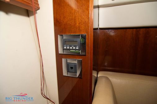 Sea Ray 470 Sundancer image