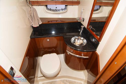 Sea Ray 470 Sundancer image