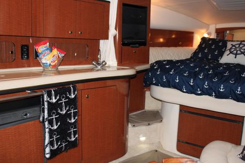 Sea Ray 320 Sundancer image