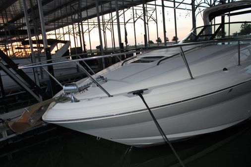 Sea Ray 320 Sundancer image