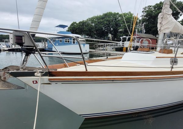 Bristol 35-5-K-CB-SLOOP-HULL-149 image