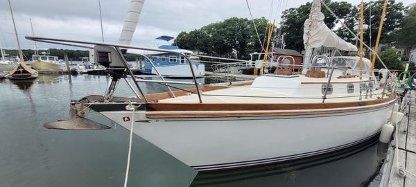 Bristol 35-5-K-CB-SLOOP-HULL-149 image