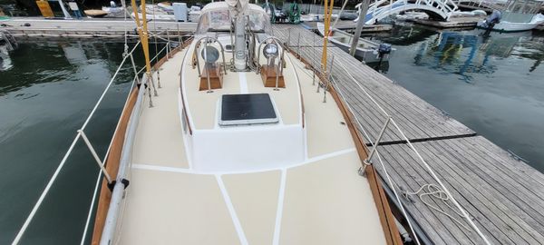 Bristol 35-5-K-CB-SLOOP-HULL-149 image