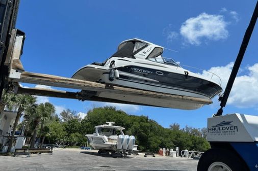 Monterey 335 Sport Yacht image